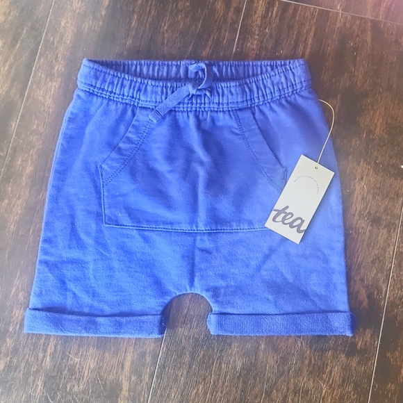 nwt TEA COLLECTION pocket o sunshine shorts 12-18m royal blue cuffed sweatshorts - Picture 1 of 3